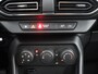 Dacia Jogger 1.0 TCe 100 Bi-Fuel Extreme 5p. | ALL SEASON BANDEN | TREKHAAK | KEYLESS ENTRY | AIRCONDITIONING | NAVIGATIE APPLE & ANDROID CARPLAY |