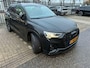 Audi Q3 45 TFSI e S edition | Cruise control | Climate control | Parkeersensoren | Navigatie | Privacy glas | Ledkoplampen | Navigatie | Lichtpakket plus ambient light | Audi smartphone interface | Optiekpakket zwart | Alarm klasse III |