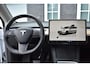 Tesla Model Y Long Range dual motor - AWD -92% SOH Wij zijn op afspraak geopend! Graag bellen voor uw komst.