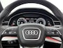 Audi Q8 60 TFSI e quattro Pro Line S Competition | Adaptive cruise control | Luchtvering | Glazen panoramadak | 360 graden camera | Vierwielbesturing | Bang & Olufsen | Elektr. voorstoelen met geheugen | Dodehoekdetectie | Stoelverwarming voor & achter | HD-matrix | Trekhaak | Optiekpakket zwart plus | Alarm Klasse III |