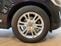 Volvo XC60 AUT. *GRIJS KENTEKEN * KETTING VERVANGEN* TREKHAAK AIRCO NAVIGATIE LEDER CRUISE PDC STOELVERWARMING BLUETOOTH