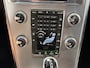 Volvo XC60 AUT. *GRIJS KENTEKEN * KETTING VERVANGEN* TREKHAAK AIRCO NAVIGATIE LEDER CRUISE PDC STOELVERWARMING BLUETOOTH