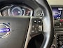 Volvo XC60 AUT. *GRIJS KENTEKEN * KETTING VERVANGEN* TREKHAAK AIRCO NAVIGATIE LEDER CRUISE PDC STOELVERWARMING BLUETOOTH