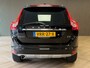 Volvo XC60 AUT. *GRIJS KENTEKEN * KETTING VERVANGEN* TREKHAAK AIRCO NAVIGATIE LEDER CRUISE PDC STOELVERWARMING BLUETOOTH