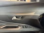 Peugeot 3008 1.6 HYbrid 225 Allure Pack Business
