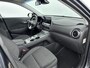 Hyundai Kona Electric EV COMFORT SMART 64 kWh | SOH 95.1% | NAVIGATIE | HUD | STOEL/STUURVERWARMING | ACHTERUITRIJ CAMERA |