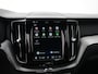 Volvo XC60 T6 Recharge Plus Black Edition | Head-Up | 360° Camera | Panoramadak | Trekhaak | Adaptive Cruise | BLIS | Pilot Assist