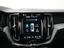 Volvo XC60 T6 Recharge Plus Black Edition | Head-Up | 360° Camera | Panoramadak | Trekhaak | Adaptive Cruise | BLIS | Pilot Assist