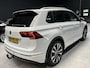 Volkswagen Tiguan 1.4 TSI DSG AUTOM. ACT Highline R PANO DAK I DIGI DISPLAY I TREKHAAK I FULL LED I FULL OPTIONS