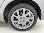 Toyota Yaris 1.5 Hybrid Dynamic | Dealer onderhouden | Panoramadak | Cruise Control | Climate Control | Achteruitrijcamera | Navigatie | Keyless Entry/Start |