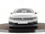 Volkswagen Passat 1.4 TSI 218pk DSG PHEV GTE Business · Camera · Inklap. Trekhaak · Matrix LED · Stoelverwarming · Dodehoeksensor · Elek. Achterklep ·