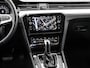 Volkswagen Passat 1.4 TSI 218pk DSG PHEV GTE Business · Camera · Inklap. Trekhaak · Matrix LED · Stoelverwarming · Dodehoeksensor · Elek. Achterklep ·
