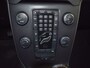 Volvo V40 2.0 T2 Momentum | 17 inch • Cruise • Parkeersensoren