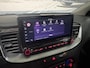 Kia Ceed 1.6 GDI PHEV Dynamicline / Stoelverwarming / Camera / PDC / AppleCarplay.