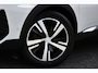 Peugeot 3008 1.6 HYbrid 225 Blue Lease GT | TREKHAAK | CAMERA | STOELVERWARMING | NAVI | ALL-SEASONBANDEN | CRUISE CONTROL | CLIMATE CONTROL | PDC | LMV