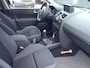 Renault Megane Grand Tour 1.6-16V Business Line - Airco - Navigatie - Panoramadak