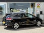 Renault Clio Estate 0.9 TCe Limited | NAP | 100% dlr onderhouden | Trekhaak | Navigatie | Airco | Cruise Control | Key-less | Parkeersensoren | Lichtmetaal |
