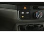 Volkswagen Crafter 2.0 TDI L3H2 140PK | Airco | 3 Zits | Carplay | Trekhaak