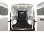 Volkswagen Crafter 2.0 TDI L3H2 140PK | Airco | 3 Zits | Carplay | Trekhaak