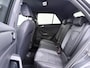 Volkswagen T-Roc 1.5 TSI R-Line | Trekhaak | Camera | ACC | Elek. Achterklep | Stoelverwarming | Spiegelpakket | 19'' |