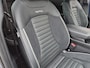 Kia Sportage 1.6 T-GDi Plug-in Hybrid AWD GT-Line / Fabrieksgarantie tot 03-2031 / Dealer onderhouden / 1.350 kg afneembare trekhaak / Harman/Kardon Audio Systeem / Elektrische achterklep / Stuur- Stoel & Achterbank verwarming / Rondomzicht camera / Stoelventilatie / Apple Carplay Android Auto /