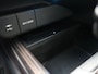 Toyota Camry 2.5 Hybrid Premium | Parkeersensoren V+A | JBL | Stoelverwarming |