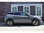 Peugeot e-2008 Allure 50 kWh Wij zijn op afspraak geopend! Graag bellen voor uw komst.