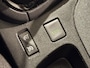 Renault Clio 90PK TCe Limited | Airco | Navi | Parkeersensoren | Cruise Control | Bluetooth | Lichtmetalen Velgen | Keyless Entry | Elektrische Ramen & Spiegels | Armsteun |