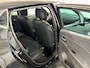 Renault Clio 90PK TCe Limited | Airco | Navi | Parkeersensoren | Cruise Control | Bluetooth | Lichtmetalen Velgen | Keyless Entry | Elektrische Ramen & Spiegels | Armsteun |