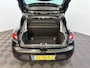 Renault Clio 90PK TCe Limited | Airco | Navi | Parkeersensoren | Cruise Control | Bluetooth | Lichtmetalen Velgen | Keyless Entry | Elektrische Ramen & Spiegels | Armsteun |