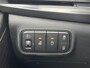 Hyundai Bayon 1.0 T-GDI 100pk Premium | TREKHAAK | CLIMA | NAVI| APPLE/CARPLAY |TWO-TONE | STOEL- STUURVERWARMING | AUTOMAAT |