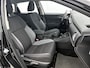 Toyota Auris 1.8 Hybrid Dynamic | Trekhaak afneembaar | Parkeersensor voor en achter |