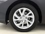 Toyota Auris 1.8 Hybrid Dynamic | Trekhaak afneembaar | Parkeersensor voor en achter |