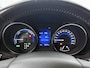 Toyota Auris 1.8 Hybrid Dynamic | Trekhaak afneembaar | Parkeersensor voor en achter |