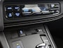 Toyota Auris 1.8 Hybrid Dynamic | Trekhaak afneembaar | Parkeersensor voor en achter |