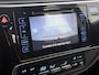 Toyota Auris 1.8 Hybrid Dynamic | Trekhaak afneembaar | Parkeersensor voor en achter |