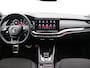 Skoda Octavia Combi 1.4 TSI iV PHEV Sportline Business 204PK DSG Panorama dak, Trekhaak, Head-up display, Side assist, PDC v+a, 18"Lmv vega aero, Keyless