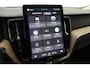 Volvo XC60 T6 Plug-in hybrid Plus Dark | FACELIFT | ACC | Panoramadak | Trekhaak | Harman/Kardon | 360° Camera | Head-Up