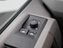 Volkswagen Crafter 2.0 TDI L3H3 Highline 140PK | Automaat | trekhaak | Navigatie | Cruise Control | Multifunctioneel Stuurwiel | Apple/Android Carplay | DAB+ | Parkeersensoren Voor + Achter | Achteruitrijcamera |