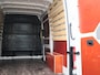 Volkswagen Crafter 2.0 TDI L3H3 Highline 140PK | Automaat | trekhaak | Navigatie | Cruise Control | Multifunctioneel Stuurwiel | Apple/Android Carplay | DAB+ | Parkeersensoren Voor + Achter | Achteruitrijcamera |