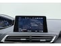 Peugeot 3008 1.2T GT Line 130pk | Navigatie | Achteruitrijcamera | Climate Control | LED koplampen | Handsfree kofferklep | Keyless Entry & Start | Apple Carplay & Android Auto | 19'' Lichtmetalen velgen | 1.400kg trekgewicht | 1e eigenaar