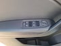 Renault Captur 1.6 E-TECH 145 AUTOMAAT BUSINESS ZEN AIRCO NAVI PDC-CAMERA