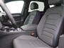 Volkswagen Touareg 3.0 TSi eHybrid 4MOTION R Edition 462PK Aut. matrix led, trekhaak, panoramadak, 360gr. camera, leder, luchtvering, keyless, stuur-stoelverwarming, Dynaudio, head-up display, 22" lichtmetaal