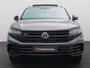 Volkswagen Touareg 3.0 TSi eHybrid 4MOTION R Edition 462PK Aut. matrix led, trekhaak, panoramadak, 360gr. camera, leder, luchtvering, keyless, stuur-stoelverwarming, Dynaudio, head-up display, 22" lichtmetaal