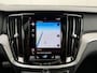 Volvo V60 2.0 T6 Recharge AWD R-Design Long Range | SOH 99% | Panorama | Trekhaak | Harman-Kardon