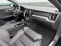 Volvo V60 2.0 T6 Recharge AWD R-Design Long Range | SOH 99% | Panorama | Trekhaak | Harman-Kardon