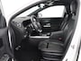 Mercedes-Benz GLA 200 AMG Line | Panoramadak | Trekhaak | Head up | Memory | Camera | Park assist | Sfeerverlichting | Full LED | Half Leder | Stoelverwarming | Cruise control | Carplay