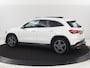 Mercedes-Benz GLA 200 AMG Line | Panoramadak | Trekhaak | Head up | Memory | Camera | Park assist | Sfeerverlichting | Full LED | Half Leder | Stoelverwarming | Cruise control | Carplay