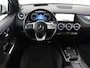 Mercedes-Benz GLA 200 AMG Line | Panoramadak | Trekhaak | Head up | Memory | Camera | Park assist | Sfeerverlichting | Full LED | Half Leder | Stoelverwarming | Cruise control | Carplay