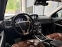 Volvo XC70 2.0 D4 FWD Summum | ACC | Schuif-/kanteldak | Stoelventilatie | Parkeerverwarming | Elektrische achterklep | Verwarmde voorruit | 19 Inch